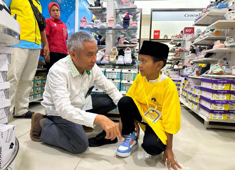 Pegadaian Kantor Wilayah I Medan Berbagi Kebahagiaan dengan Anak Yatim di Plaza Medan Mall