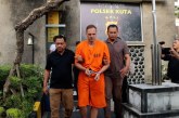 Polisi Tangkap WNA Asal Jerman yang Pukul Pengendara Motor di Denpasar
