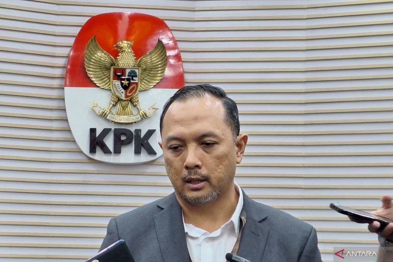 KPK Gali Keberadaan Harun Masiku lewat Asisten Hasto