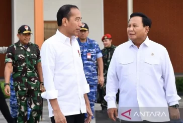 Prabowo Mengaum, Jokowi Bebek Lumpuh