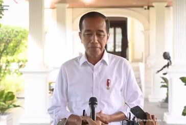 Duh, Jokowi Anggap DPR Begal Putusan MK Tindakan yang Biasa