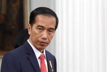 100 Tokoh Menilai Akhir Jabatan Jokowi Perilaku Makin Buruk