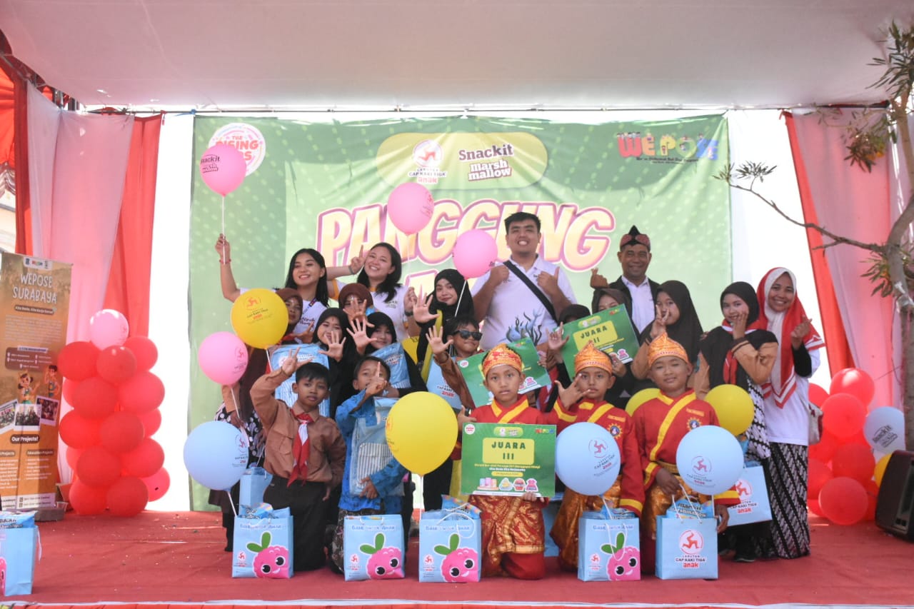 Kino Indonesia Ajak Anak-anak Berprestasi Melalui Panggung Aksi Dumas di Surabaya