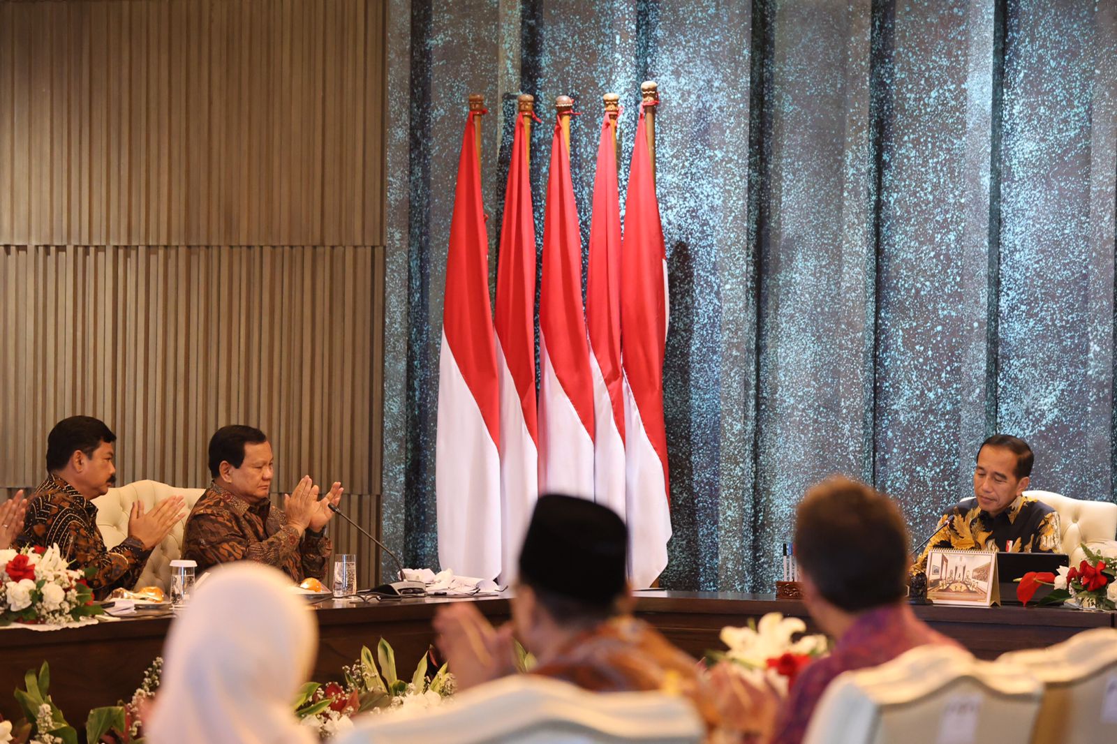 Sidang Kabinet Terakhir, Luhut: Jokowi-Prabowo Tolak Adu Domba