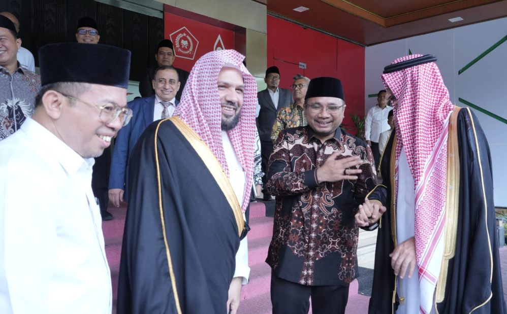 Imam dan Khatib Masjid Nabawi Kunjungi Indonesia Bawa Pesan dari Raja Salman