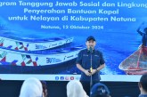 Pertamina Hadirkan Kapal dan Paket Jaring Ikan untuk Berdayakan Nelayan di Natuna